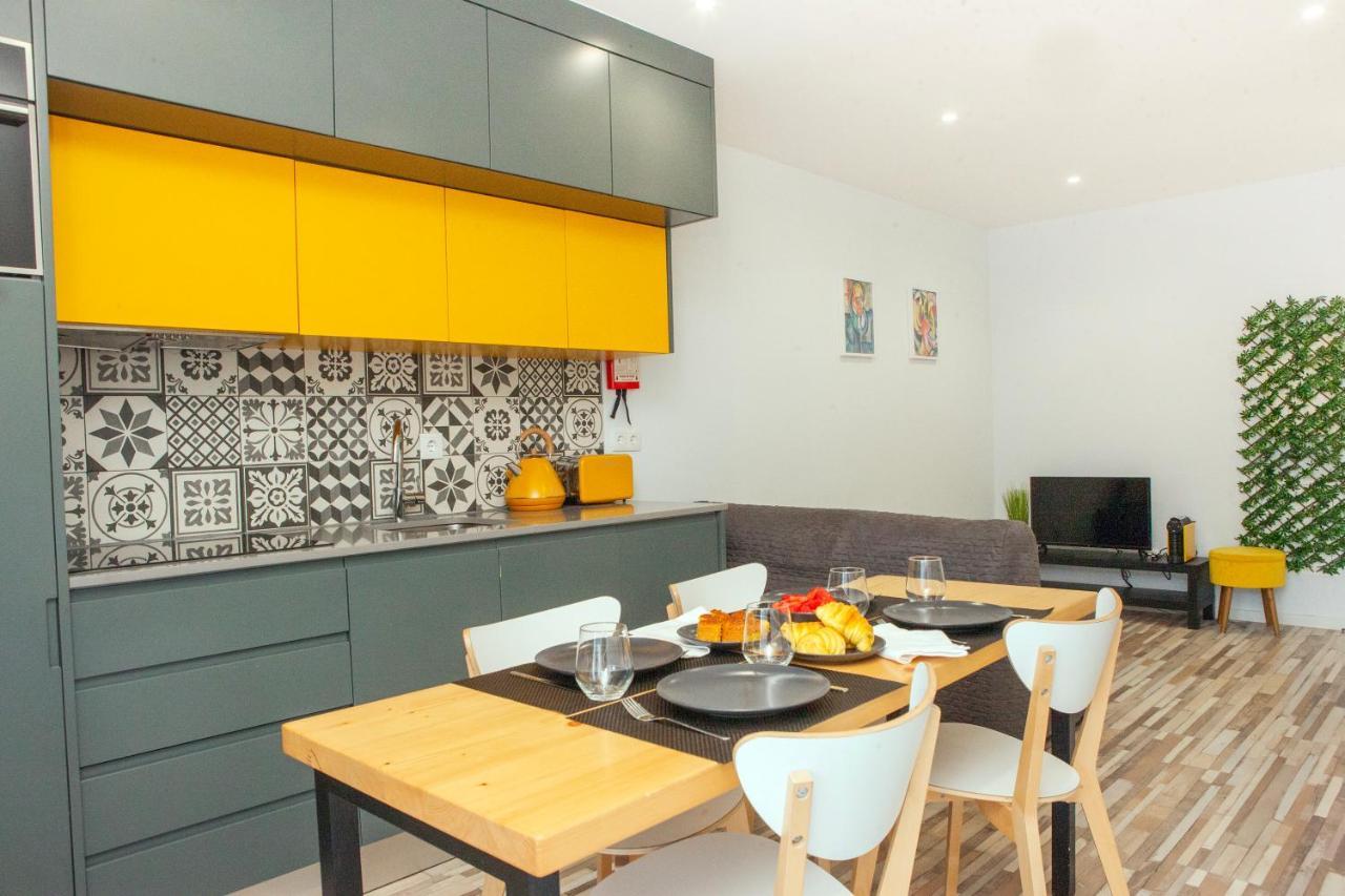 Host Wise - Amadeo Apartments Вила-Нова-ди-Гая Экстерьер фото