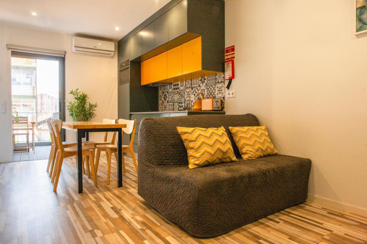 Host Wise - Amadeo Apartments Вила-Нова-ди-Гая Экстерьер фото